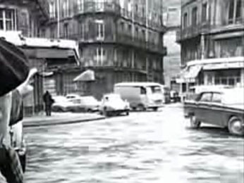 11 and 15 rue des Halles corner rue des Dechargeurs -  en 1955